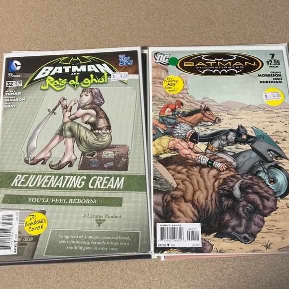 DC Comics Batman Comic Book Collection - Multicolor - Picture 5 of 6